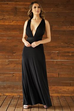 Style D6616 Cefian Black Size 10 Plunge V Neck Straight Dress on Queenly