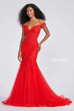 Style EW122070 Ellie Wilde Red Size 10 Shiny Mermaid Dress on Queenly