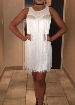 BCBG White Size 4 Bachelorette Summer 50 Off Cocktail Dress on Queenly