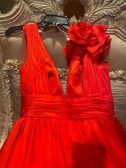 Mac Duggal Red Size 10 Black Tie Wedding Guest Ball gown on Queenly