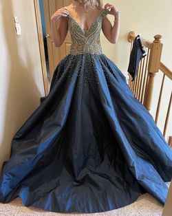 Mac Duggal Green Size 4 Custom Free Shipping Ball gown on Queenly