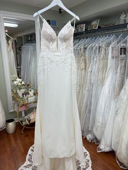 Style BRACKEN Sottero and Midgley White Size 8 Floor Length V Neck Flare Mermaid Dress on Queenly