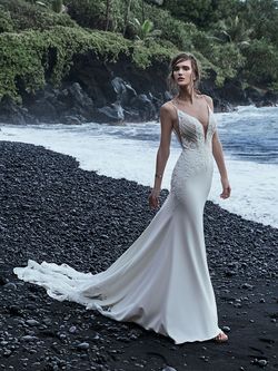 Style BRACKEN Sottero and Midgley White Size 8 Wedding Spaghetti Strap V Neck Mermaid Dress on Queenly
