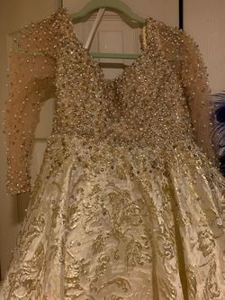 Mac Duggal Gold Size 4 Black Tie Jewelled Ball gown on Queenly