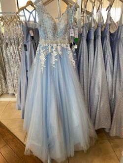 Camille La Vie Blue Size 00 Floor Length Prom Ball gown on Queenly