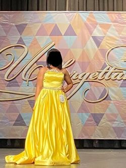 Sherri Hill Yellow Size 8 50 Off Strapless Ball gown on Queenly