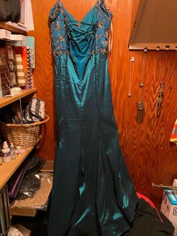 Green Size 18 Mermaid Dress on Queenly