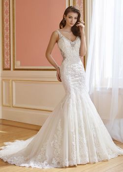 Style Lela David Tutera White Size 8 Wedding Floor Length Straight Dress on Queenly