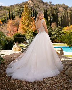 Style 2374 Casablanca White Size 10 Cotillion Ivory Sweetheart Sequin Ball gown on Queenly