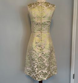 Dolce & Gabbana Gold Size 2 A-line Fitted Floral Cocktail Dress on Queenly