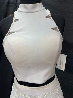 Style L1100 RACHEL ALLAN White Size 4 Bachelorette Cocktail Dress on Queenly