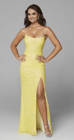 Style Audrey Primavera Yellow Size 0 Floor Length Prom Side slit Dress on Queenly
