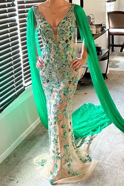 Jovani Green Size 4 Sheer Straight Dress on Queenly