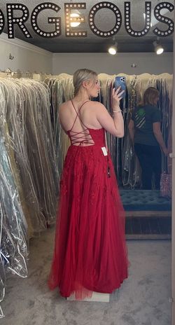 Faviana Red Size 10 50 Off Prom A-line Dress on Queenly
