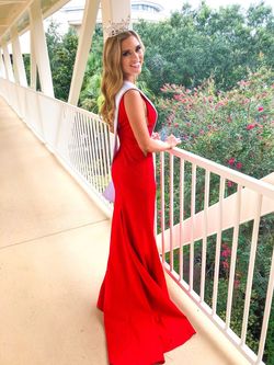 Sherri Hill Red Size 00 Black Tie Straight Dress on Queenly