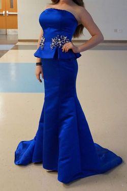 Ashley Lauren Blue Size 0 Short Height 50 Off Floor Length Mermaid Dress on Queenly