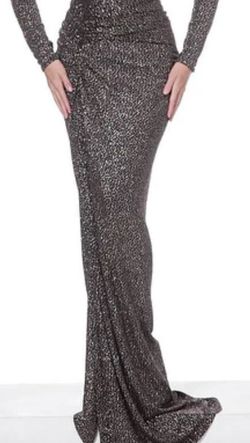 Jovani Silver Size 4 50 Off Sleeves Straight Dress on Queenly