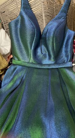 Ashley Lauren Multicolor Size 4 Homecoming Midi A-line Dress on Queenly