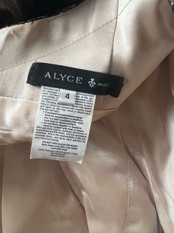 Alyce Paris Black Size 4 Pageant Cocktail Dress on Queenly