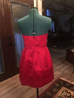 Zac Posen Red Size 6 Midi Cocktail Dress on Queenly