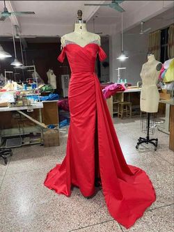 Yubin Couture Red Size 00 Floor Length Free Shipping Black Tie Side slit Dress on Queenly