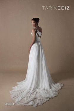 Tarik Ediz White Size 6 Mini Side slit Dress on Queenly
