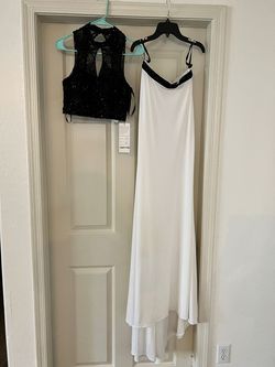 Milano Black Tie Size 2 Two Piece Floor Length Straight Dress on Queenly