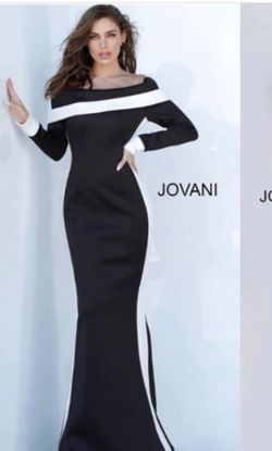 Jovani Black Size 10 50 Off Mermaid Sleeves Straight Dress on Queenly