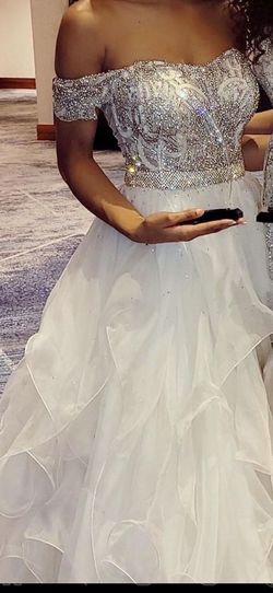Sherri Hill White Size 2 Floor Length Cotillion Ball gown on Queenly