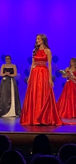 Sherri Hill Red Size 2 Pageant Side Slit A-line Dress on Queenly