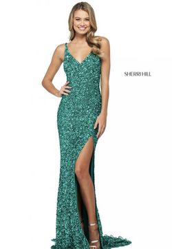 Sherri Hill Green Size 6 Pageant Floor Length Side slit Dress on Queenly