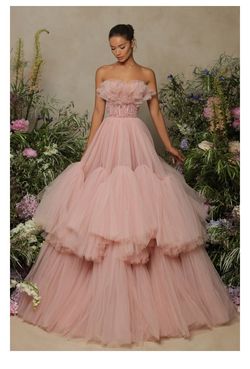 Tarik Ediz Pink Size 2 Pageant Floor Length Ball gown on Queenly