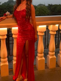 Red Size 00 Side slit Dress on Queenly