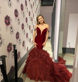 Sherri Hill Red Size 4 Burgundy Pageant Plunge Mermaid Dress on Queenly