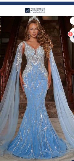 Portia and Scarlett Blue Size 4 Free Shipping Prom Floor Length Pageant A-line Dress on Queenly