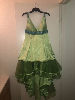 Riva Designs Green Size 8 Mini Ball gown on Queenly