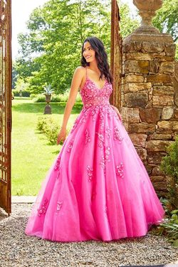 Style Vanessa Morilee Pink Size 0 Pageant Floral Floor Length V Neck Ball gown on Queenly