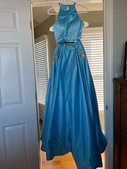 Sherri Hill Blue Size 0 Floor Length Jewelled Tall Height Ball gown on Queenly