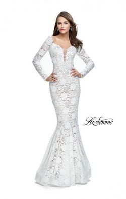 Style 25607 La Femme White Size 8 Long Sleeve Tall Height Floor Length Mermaid Dress on Queenly