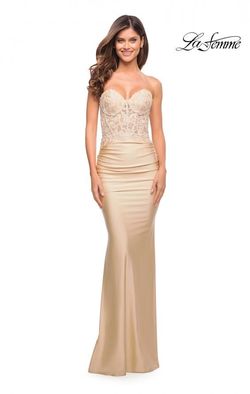 Style 30720 La Femme Gold Size 10 Black Tie Mermaid Dress on Queenly