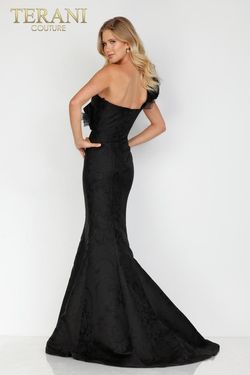 Style 2021E2795 Terani Couture Black Size 6 Floor Length Mermaid Dress on Queenly