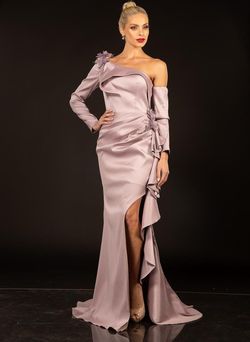 Style 2021E2831 Terani Couture Purple Size 4 Free Shipping Tall Height Side slit Dress on Queenly