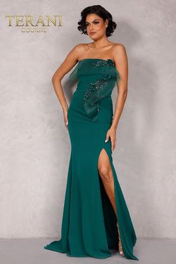 Style 2021E2818 Terani Couture Green Size 12 Floor Length Free Shipping Side slit Dress on Queenly
