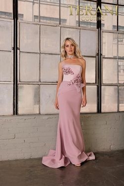 Style 2011E2095 Terani Couture Pink Size 4 Black Tie Free Shipping Straight Dress on Queenly