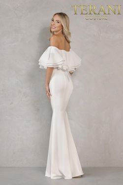Style 2215E0150 Terani Couture White Size 4 Floor Length Free Shipping Mermaid Dress on Queenly