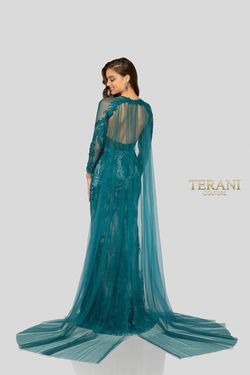 Style 1911GL9468 Terani Couture Green Size 4 Free Shipping Tall Height Straight Dress on Queenly