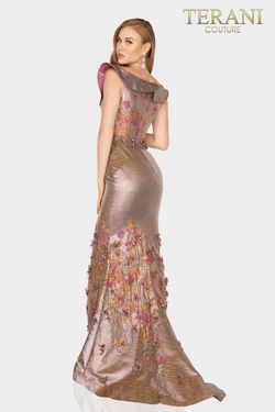 Style 2011M2129 Terani Couture Gold Size 4 Tall Height Side slit Dress on Queenly