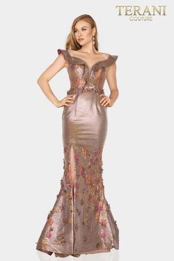 Style 2011M2129 Terani Couture Gold Size 4 Floor Length Side slit Dress on Queenly