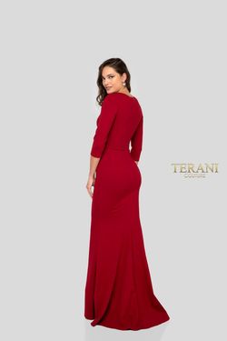 Style 1912M9354 Terani Couture Red Size 4 Free Shipping 50 Off Straight Dress on Queenly