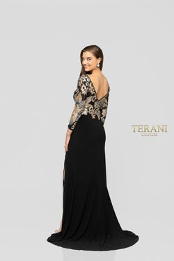 Style 1913M9437 Terani Couture Black Tie Size 4 Floor Length Free Shipping Side slit Dress on Queenly